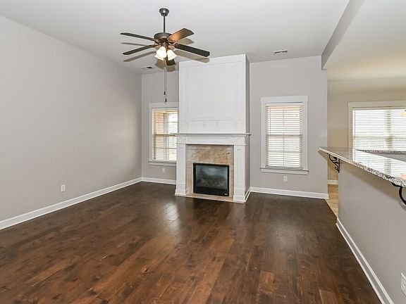 4th image of 2581 Woodcutter Dr