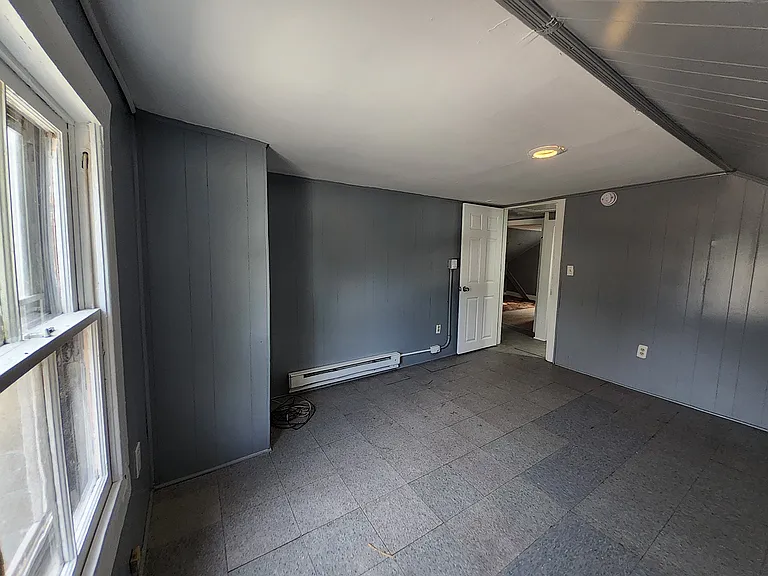 274-278 Cold Spring Rd #1 — Photo 6