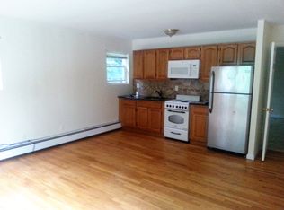 30 Blue Echo Rd #COTTAGE, Red Hook, NY 12571