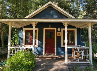 335 Wurr Rd, Loma Mar, CA 94021