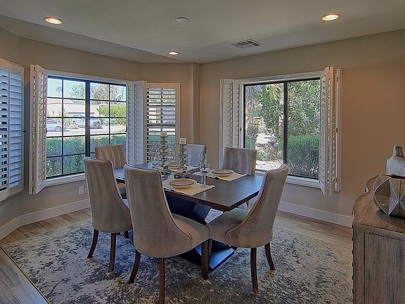 5th image of 8001 E Del Platino Dr