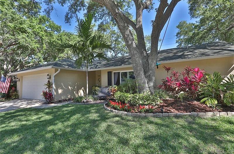 1st image of 113 Arbor Dr W