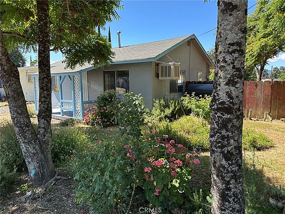 2nd image of 13077 1st St