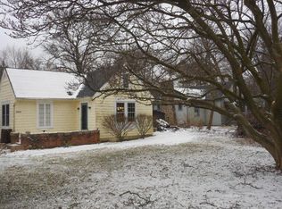 2921 Dexter Rd, Ann Arbor, MI 48103