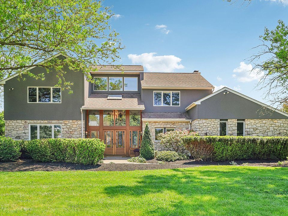 1st image of 112 Whitney Ln