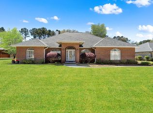 3015 Greystone Dr, Pace, FL 32571