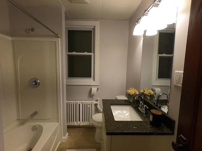 52 Grove Ave — Photo 9
