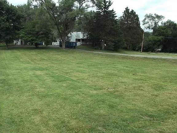 5th image of 8618 Kansas Ave