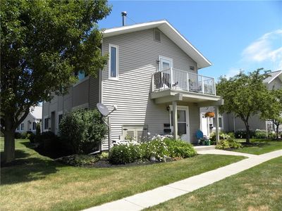 674 Eastbrooke Ln, Rochester, NY, 14618