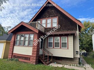 1920 W Vienna Ave, Milwaukee, WI 53206