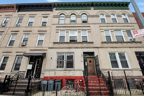 Rented by Compass | media 8