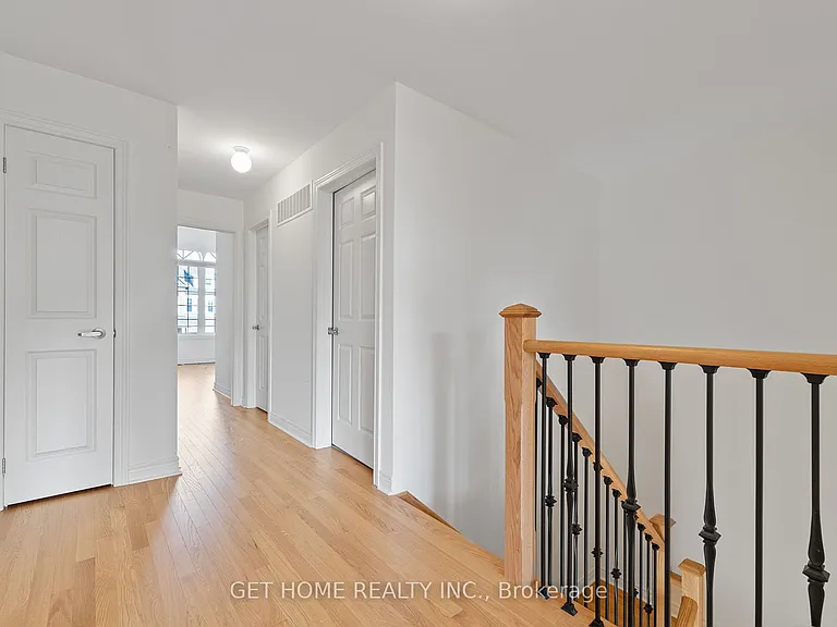 1212 Drinkle Cres — Photo 16