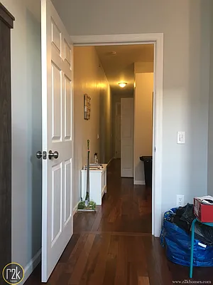 Rented by Realty 2000 Corp | media 33