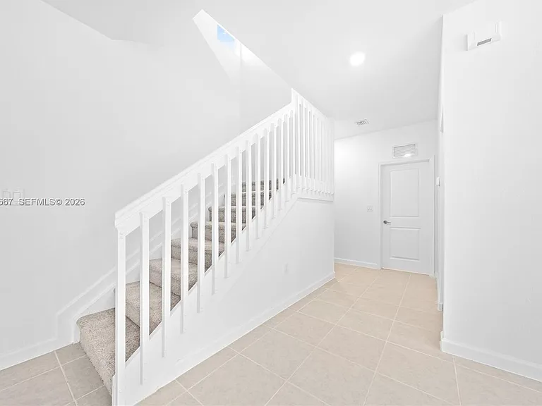 2442 SE 30th St #2442 — Photo 7