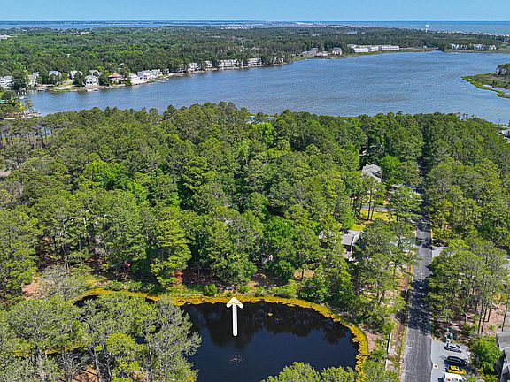 4th image of 792B Salt Pond Cir #163