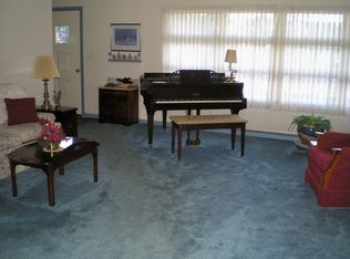 336 Ruth Ridge Dr, Lancaster, PA 17601