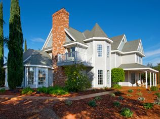 30042 Airflight Dr, Valley Center, CA 92082
