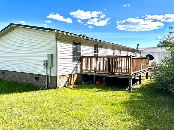 4th image of 6407 Yellow Poplar St