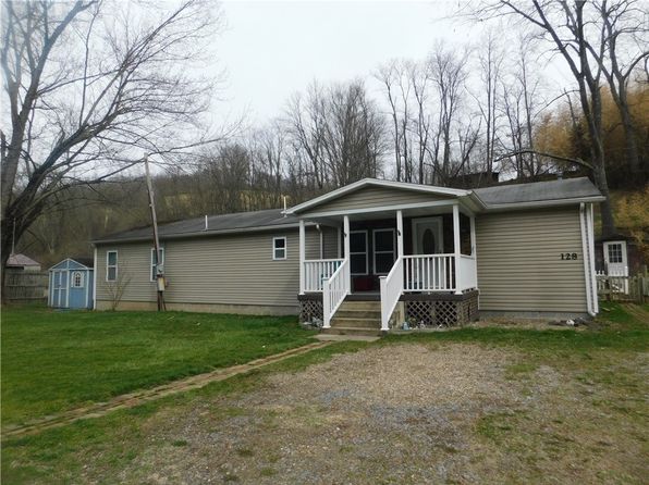 128 Main St, New Freeport, PA 15352