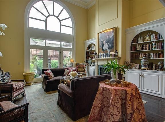 5th image of 102 Abbeywood Dr