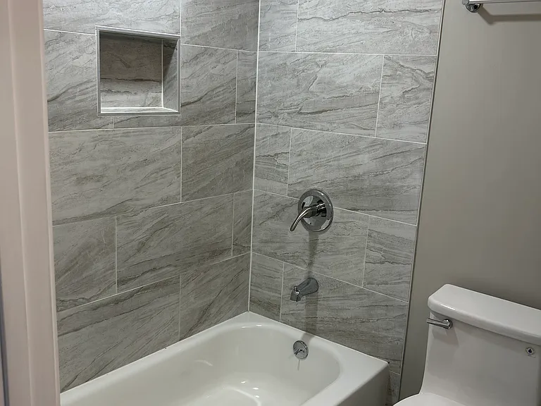 3203 Claiborne Dr — Photo 4
