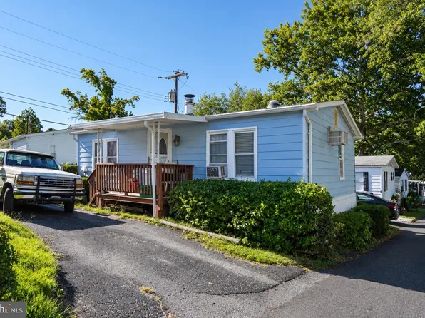 8 S Paula St, Laurel, MD 20724