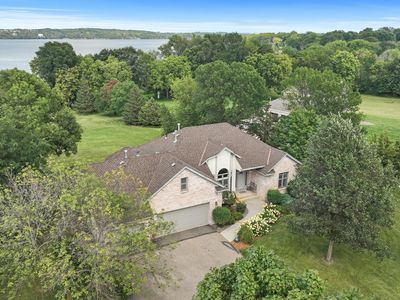 1826 Spring Lake Cir, Jordan, MN, 55352