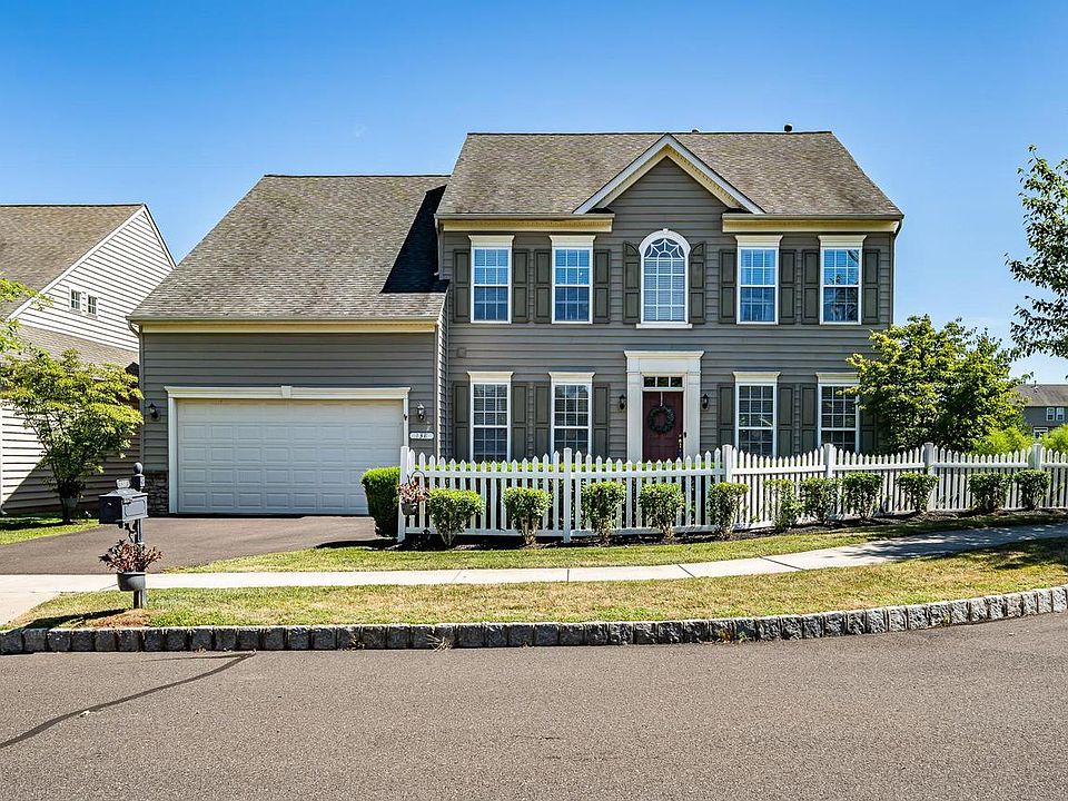 1st image of 138 Overholt Dr