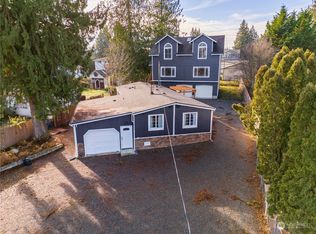 4931 N Vista Dr E, Bonney Lake, WA