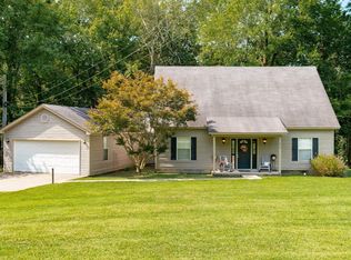 204 Riverside Dr, Pangburn, AR 72121