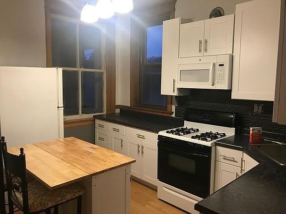 3rd image of 5207 N Glenwood Ave