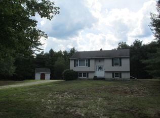 7 Woodland Rd, Steep Falls, ME 04085