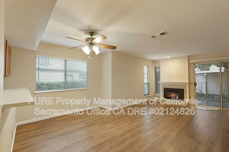 Building Photo - 9200 Madison Green Ln #38