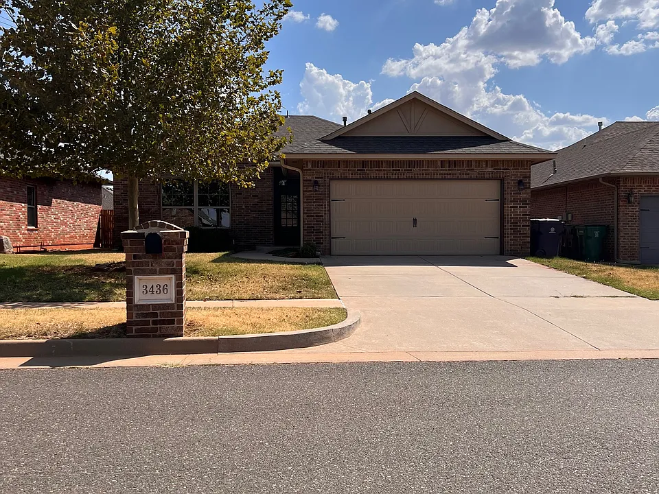 3436 NW 164th Ter