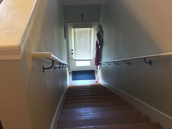 4th image of 612 S Kenilworth Pkwy #1