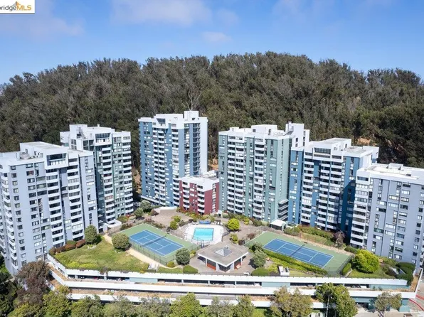 555 Pierce St APT 1532, Albany, CA 94706