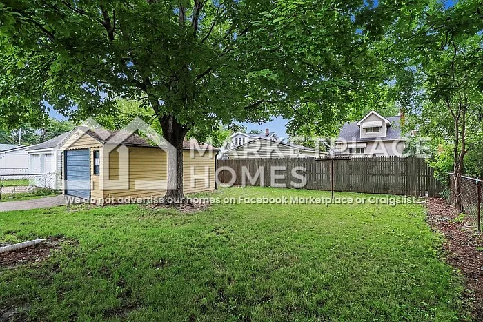 22046 Birchwood Ave — Photo 19