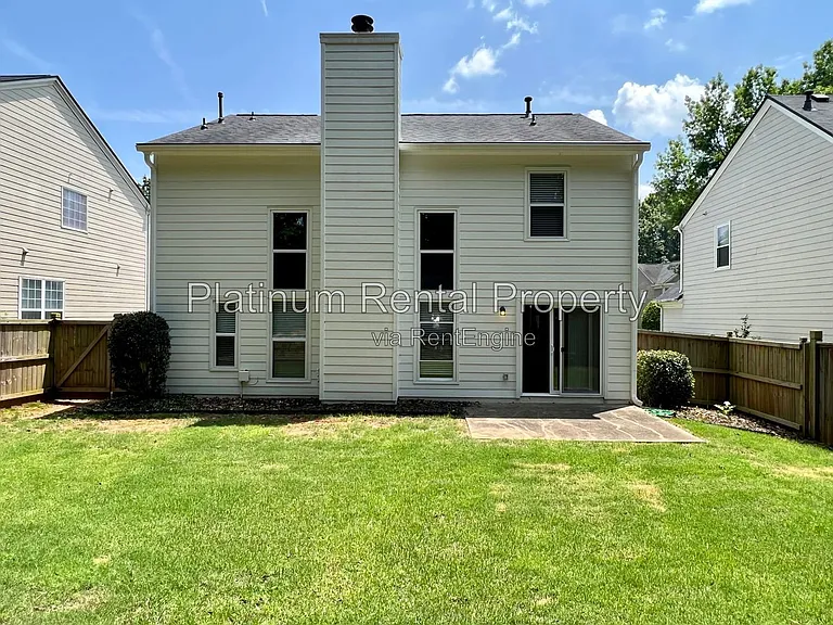2813 Priestcliff Dr SE — Photo 34