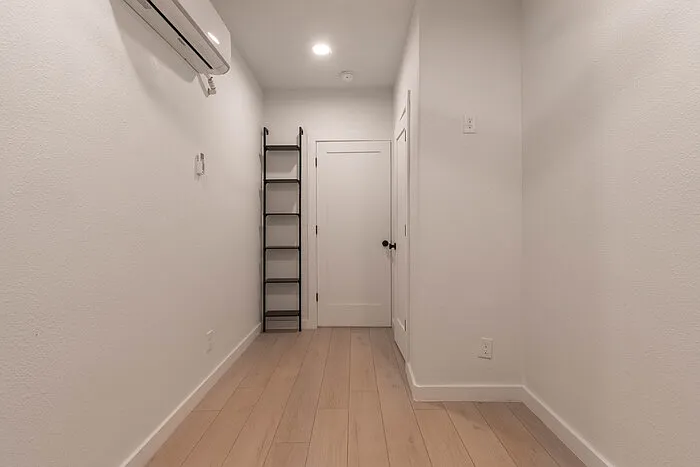521 Texas St #3 — Photo 6