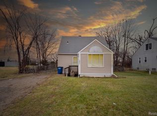 1445 S Merriman Rd, Westland, MI 48186
