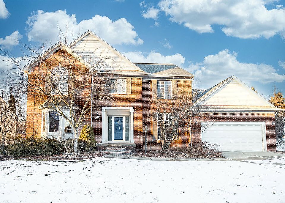 1st image of 2973 Briarwood Dr