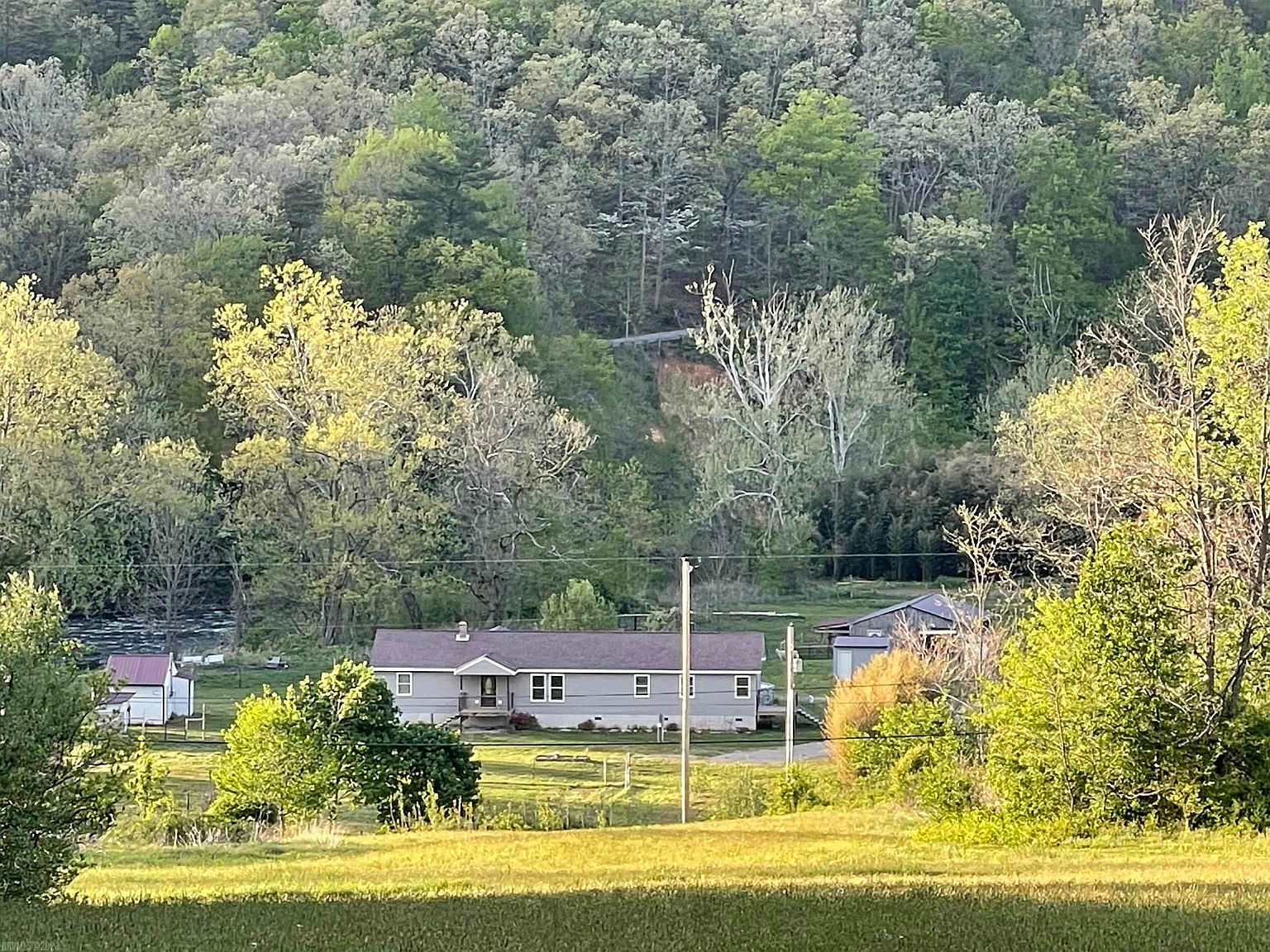 3572 Wolf Creek Rd, Narrows, VA 24124 Zillow