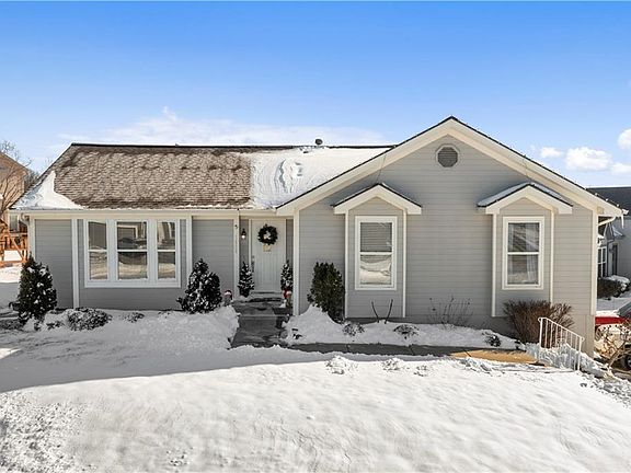 3rd image of 1808 Holt Ct