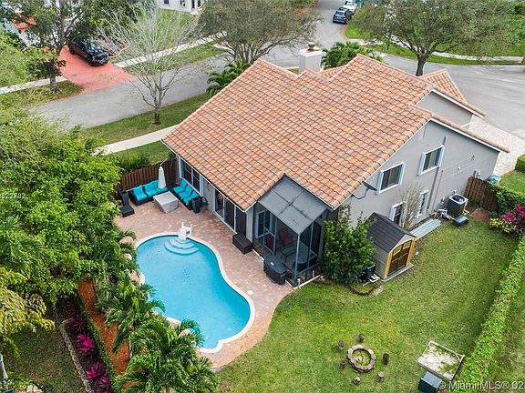 3rd image of 6439 NW 58th Way