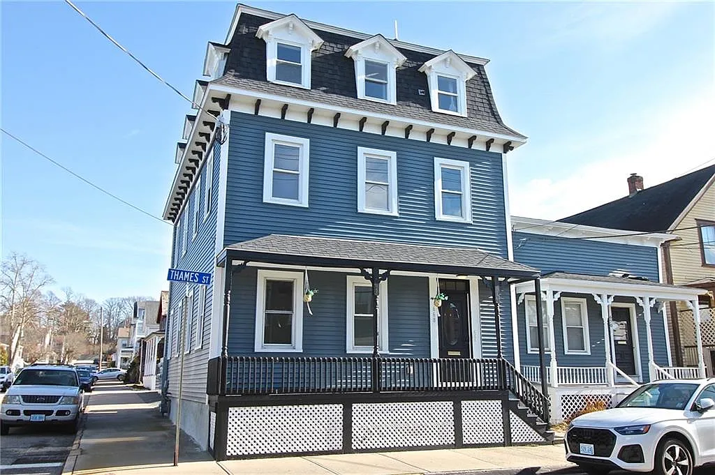 Building Photo - 668 Thames St #2