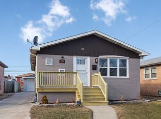322 Prairie Ave, Calumet City, IL