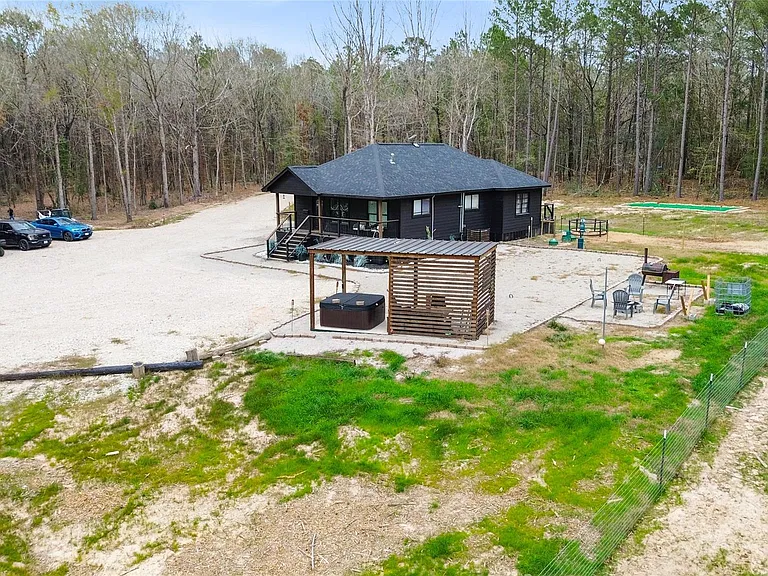 180 Jordan Rd — Photo 28