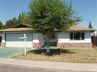 2613 Dobbins Ln, Riverbank, CA 95367