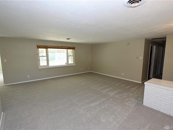 2nd image of 3700 Wenbrook Dr
