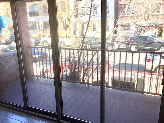 2nd image of 2572 38th St #1